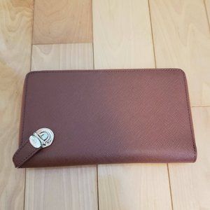Danier brown leather wallet
